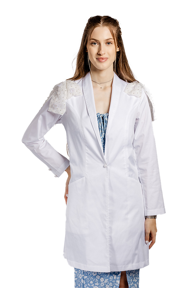 OUTLET Halat medical alb Ivana, dama, cu guler sal, nasturi tip perluta, doua fundite si maneca lunga